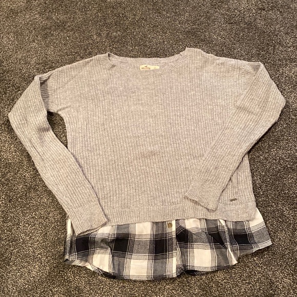 Sweater - Picture 1 of 1